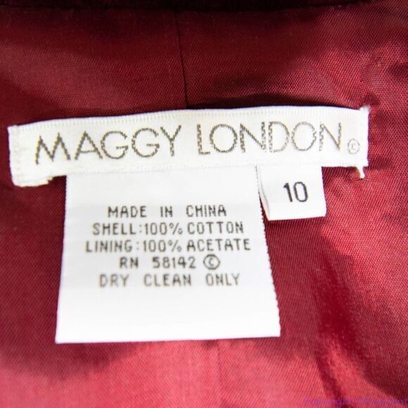 Maggy London 100% cotton embossment burgundy velvet blazer jacket, size 10 - Picture 13 of 16